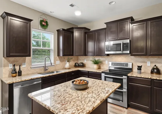 Photo 1 of Single family home for sale at 89 Bison Ln, Lillington, NC 27546 | MLS# 10167764 | Listing updated on 2026-08-31