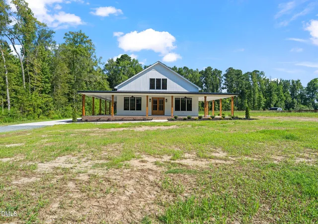 1st image of 300 Avery Rd, Erwin, NC 28339 | MLS# 10167916