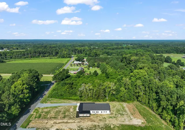 3rd image of 300 Avery Rd, Erwin, NC 28339 | MLS# 10167916