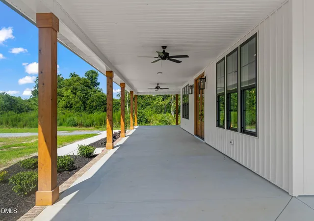 4th image of 300 Avery Rd, Erwin, NC 28339 | MLS# 10167916