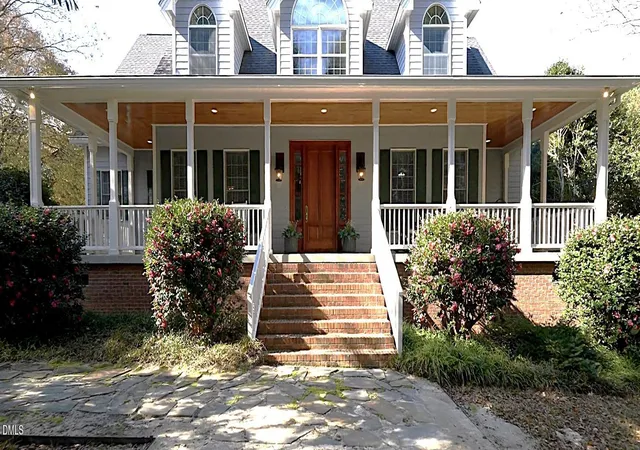 Photo 1 of Single family home for sale at 220 Jordan Narron Rd, Selma, NC 27576 | MLS# 10167909 | Listing updated on 2026-09-06