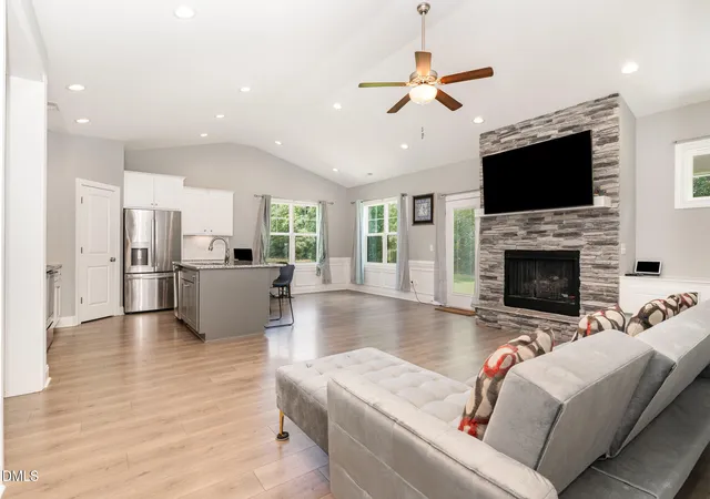 3rd image of 820 Christian Light Rd, Fuquay Varina, NC 27526 | MLS# 10167983