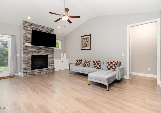 4th image of 820 Christian Light Rd, Fuquay Varina, NC 27526 | MLS# 10167983