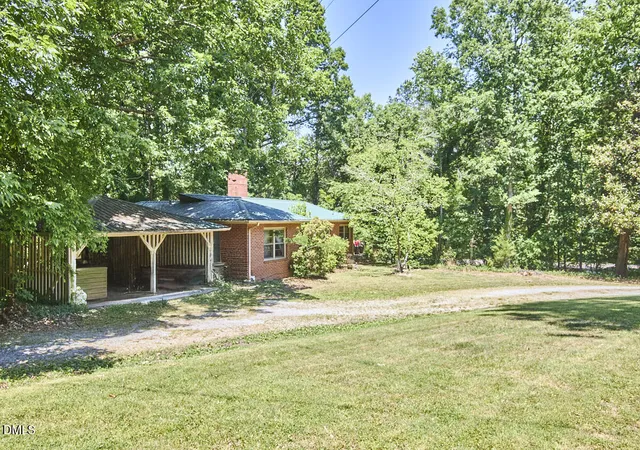 Photo 4 of Single family home for sale at 4204 Kerley Rd, Durham, NC 27705 | MLS# 10168178 | Listing updated on 2026-07-18