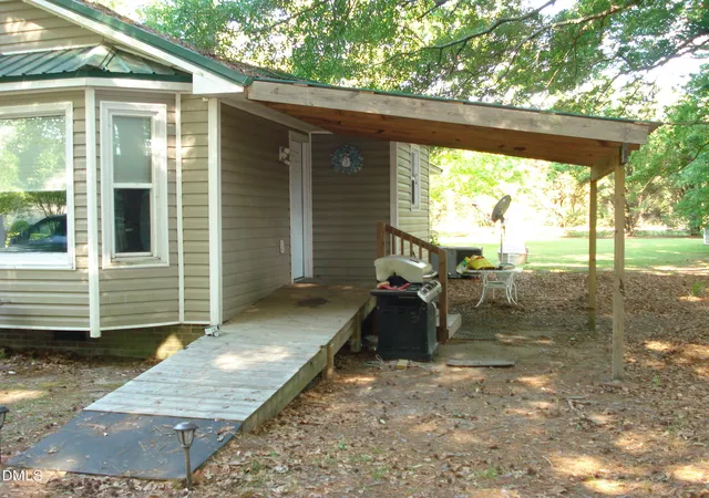 5th image of 41 Deerfield Ln, Dunn, NC 28334 | MLS# 10168092