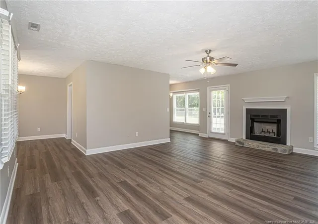 Photo 4 of Sale Pending at 139 Thornbird Dr, Raeford, NC 28376 | MLS# 762656 | Listing updated on 2026-09-16