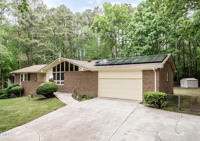 Photo 2 of Sale Pending at 221 Obie Dr, Durham, NC 27713 | MLS# 10168045 | Listing updated on 2026-09-16