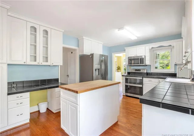4th image of 308 Valley Rd, Fayetteville, NC 28305 | MLS# 762490