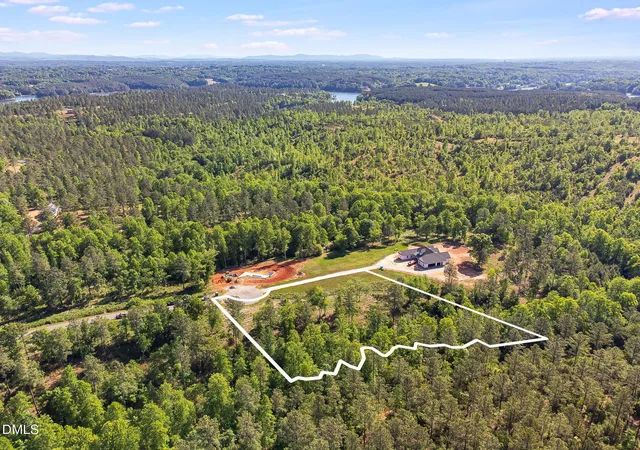 4th image of 2262 Columbia Rdg, Connellys Springs, NC 28612 | MLS# 10168873