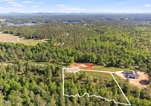 5th image of 2262 Columbia Rdg, Connellys Springs, NC 28612 | MLS# 10168873