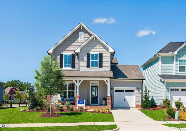 Photo 1 of Single family home for sale at 61 Turning Leaf Ct, Fuquay Varina, NC 27526 | MLS# 10168101 | Listing updated on 2026-09-09