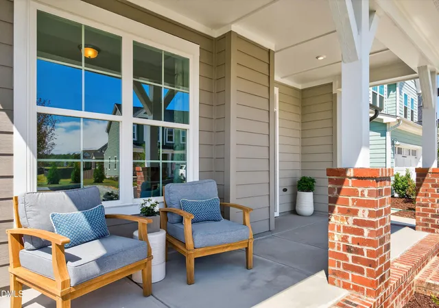 Photo 2 of Single family home for sale at 61 Turning Leaf Ct, Fuquay Varina, NC 27526 | MLS# 10168101 | Listing updated on 2026-09-09