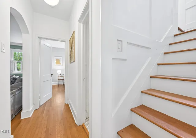 2nd image of 3016 Hope Valley Rd, Durham, NC 27707 | MLS# 10172431