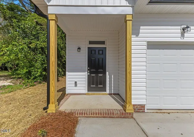 5th image of 302-304 S Miller Ave, Goldsboro, NC 27530 | MLS# 10171413