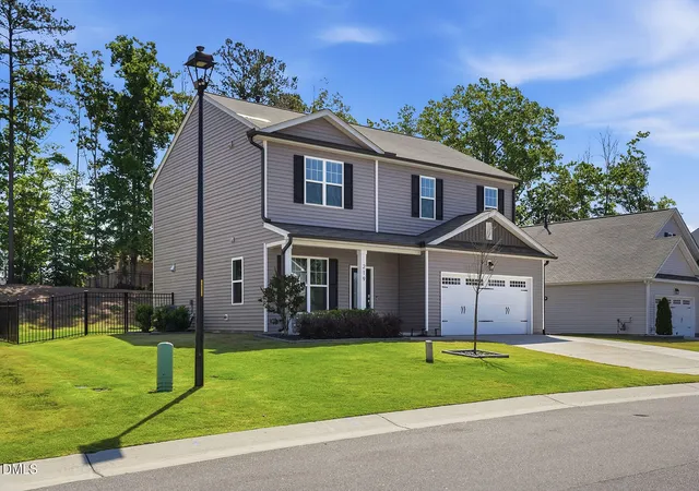 Photo 3 of Single family home for sale at 219 Albereto Dr, Clayton, NC 27527 | MLS# 10168420 | Listing updated on 2026-09-23