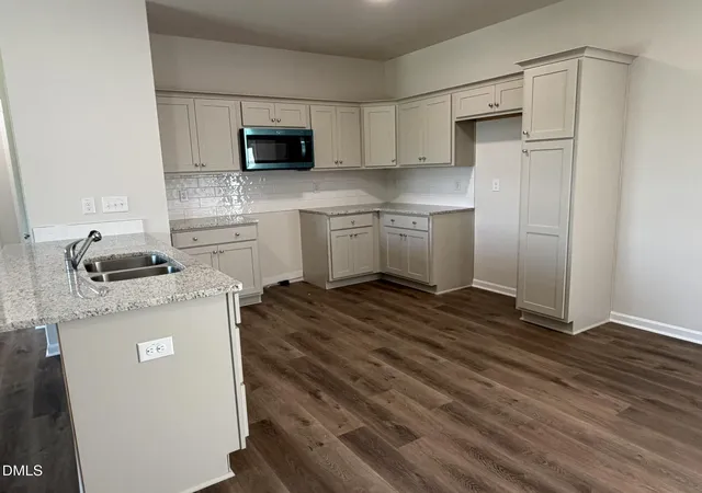 Photo 4 of Single family home for sale at 19 New Bethel Ct, Lillington, NC 27546 | MLS# 10186058 | Listing updated on 2026-08-13