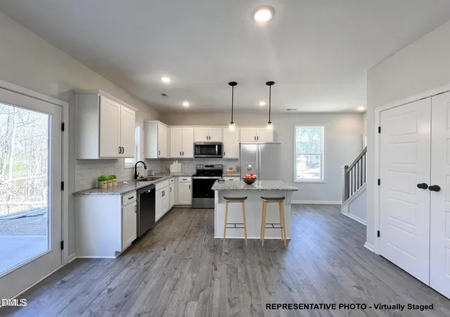 2nd image of 105 Longfield Ct, Dunn, NC 28334 | MLS# 10168260