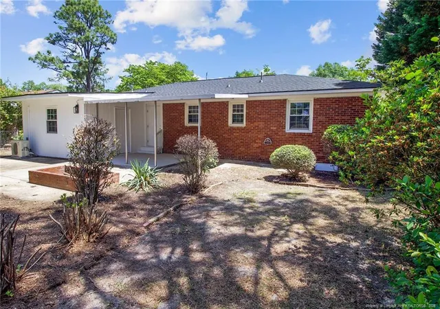 28th image of 1826 Wayne Ln, Fayetteville, NC 28304 | MLS# 762851