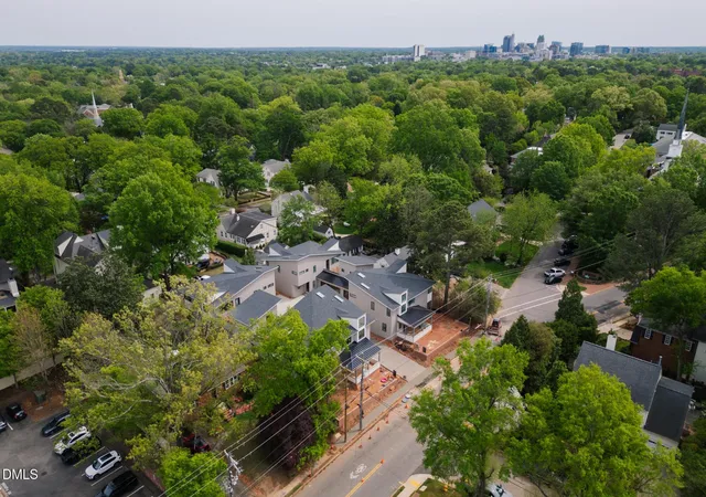 Homes for sale in Raleigh, NC | 1808 Oberlin Rd #102, Raleigh, NC 27608 | MLS# 10168266