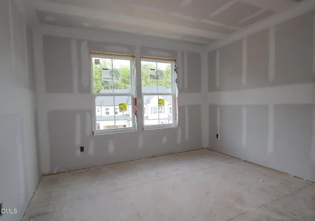 Photo 4 of Townhouse for sale at 2916 Walden Rd, Apex, NC 27502 | MLS# 10173745 | Listing updated on 2026-09-02