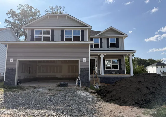 Photo 2 of Single family home for sale at 706 Dunlawton Ct, Sanford, NC 27330 | MLS# 10168353 | Listing updated on 2026-09-21