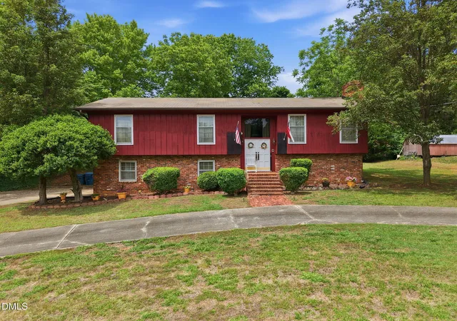 1st image of 4509 Doral Dr, Greensboro, NC 27406 | MLS# 10173012