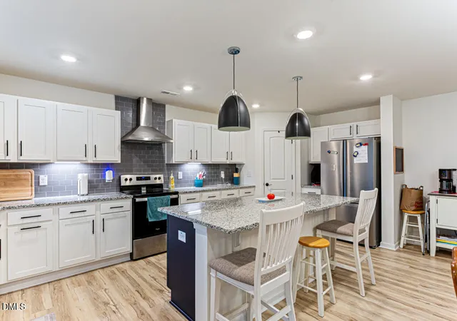 5th image of 405 Thorny Branch Dr, Raleigh, NC 27603 | MLS# 10168411