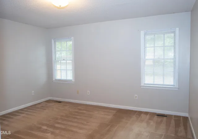 5th image of 1345 Butterwood Cir, Fayetteville, NC 28314 | MLS# 10168359