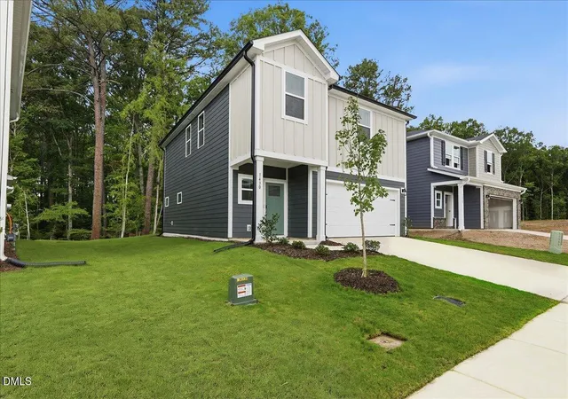 Photo 3 of Single family home for sale at 1430 Hatteras Rd, Durham, NC 27704 | MLS# 10171265 | Listing updated on 2026-09-16