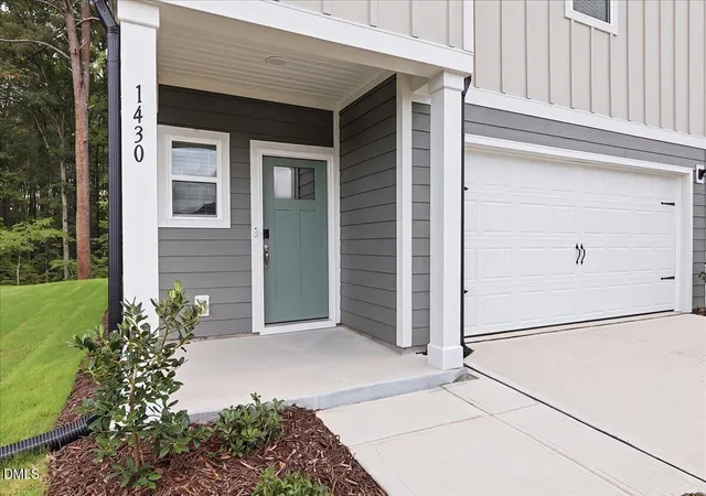 Photo 3 of Single family home for sale at 1430 Hatteras Rd, Durham, NC 27704 | MLS# 10171265 | Listing updated on 2026-09-16
