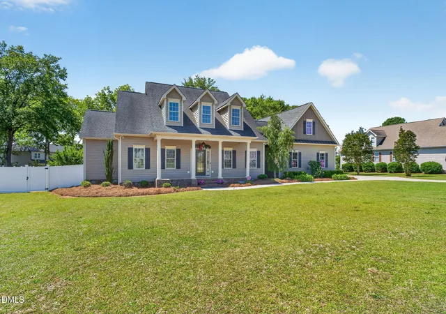 Homes for sale in Benson, NC | 514 S Lincoln St, Benson, NC 27504 | MLS# 10168842