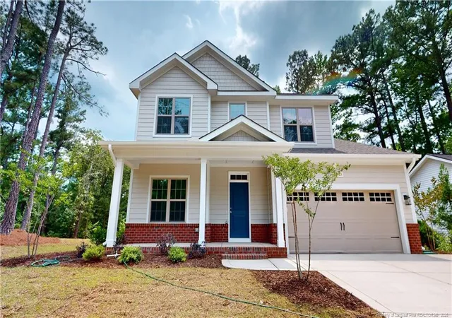 Homes for sale in Pinehurst, NC | 125 Juniper Lake Rd, Pinehurst, NC 27376 | MLS# 762897