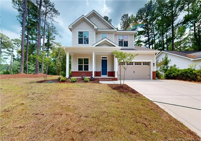Homes for sale in Pinehurst, NC | 125 Juniper Lake Rd, Pinehurst, NC 27376 | MLS# 762897