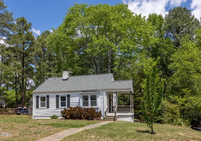 Homes for sale in Durham, NC | 1501 Fairfax Rd, Durham, NC 27701 | MLS# 10170499