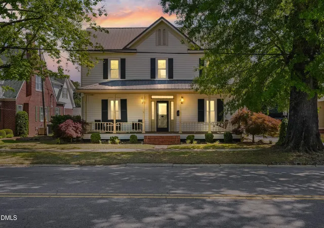 Homes for sale in Benson, NC | 316 W Main St, Benson, NC 27504 | MLS# 10168496