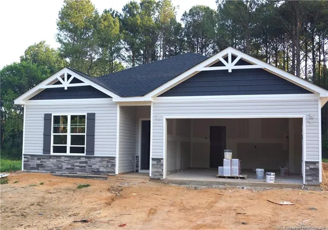 Homes for sale in Sanford, NC | 505 Longstreet Rd, Sanford, NC 27331 | MLS# 762930