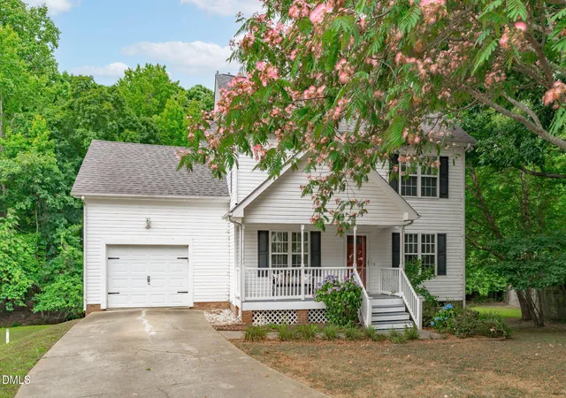 Homes for sale in Holly Springs, NC | 100 Peakhill Rd, Holly Springs, NC 27540 | MLS# 10174768