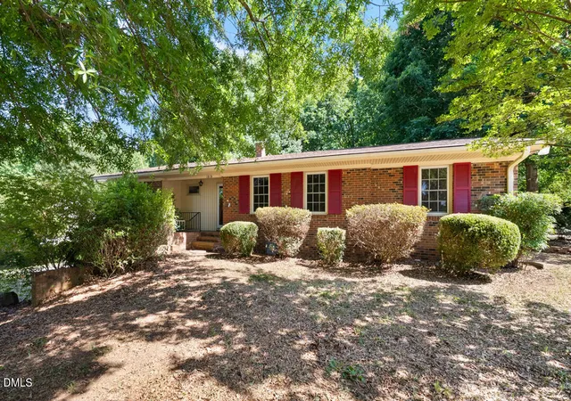 Photo 1 of Single family home for sale at 1019 Garden Ct, Burlington, NC 27215 | MLS# 10168618 | Listing updated on 2026-10-04