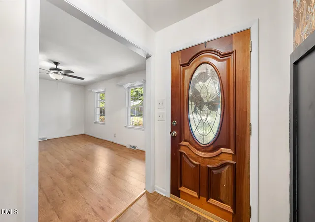 Photo 3 of Single family home for sale at 1019 Garden Ct, Burlington, NC 27215 | MLS# 10168618 | Listing updated on 2026-10-04