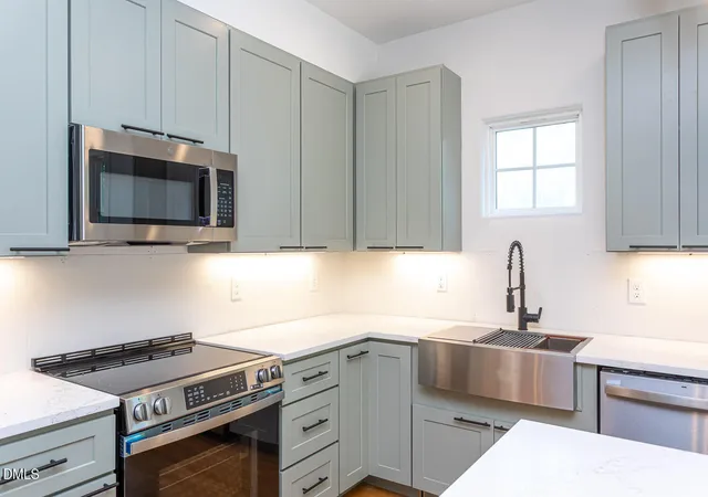 Photo 1 of Single family home for sale at 1511 E Lane St, Raleigh, NC 27610 | MLS# 10168816 | Listing updated on 2026-10-10