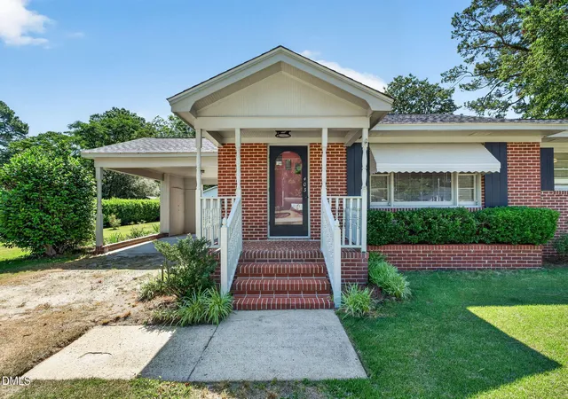 Photo 3 of Single family home for sale at 403 S Pearl St, Princeton, NC 27569 | MLS# 10169123 | Listing updated on 2026-09-25