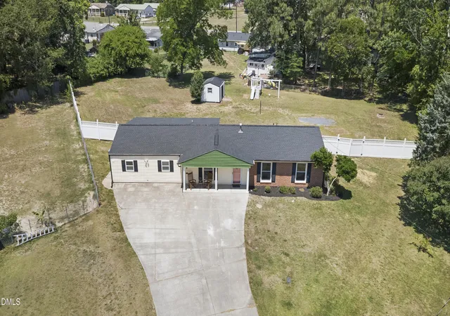 Homes for sale in Sanford, NC | 2612 Sapona Cir, Sanford, NC 27332 | MLS# 10169263