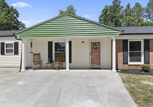 Homes for sale in Sanford, NC | 2612 Sapona Cir, Sanford, NC 27332 | MLS# 10169263