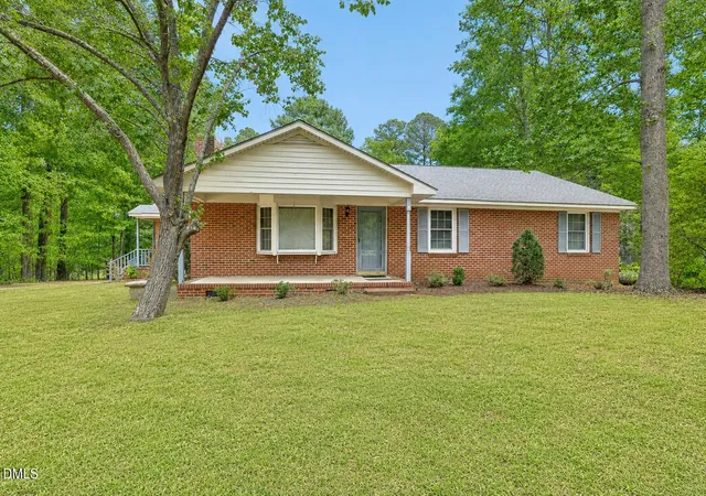 Photo 3 of Sale Pending at 586 Northwoods Country, Tarboro, NC 27886 | MLS# 10168827 | Listing updated on 2026-07-18