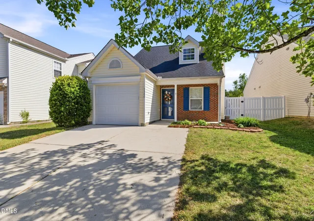 Homes for sale in Raleigh, NC | 7540 Argent Valley Dr, Raleigh, NC 27616 | MLS# 10168733