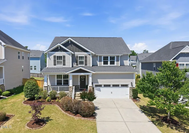 Photo 1 of Single family home for sale at 3910 Glorybower Way, Apex, NC 27502 | MLS# 10168806 | Listing updated on 2026-07-18