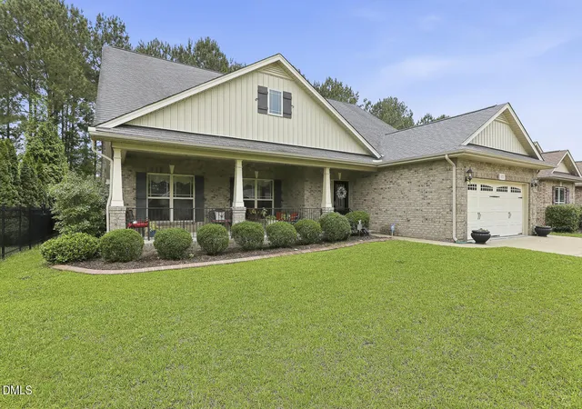 2nd image of 522 Sippihaw Oaks Dr, Fuquay Varina, NC 27526 | MLS# 10168896