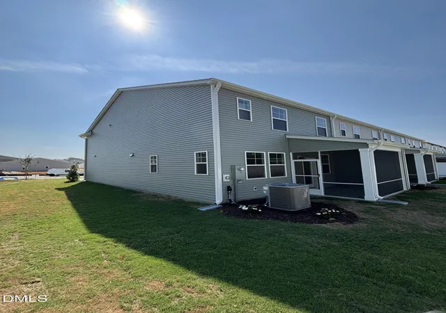 4th image of 204 Blossom Field Wy, Angier, NC 27501 | MLS# 10168751
