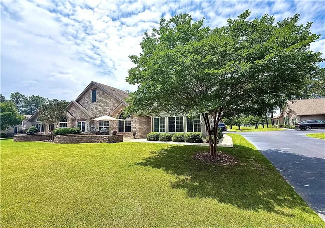 Homes for sale in Southern Pines, NC | 107 W Chelsea Ct, Southern Pines, NC 28387 | MLS# 762976