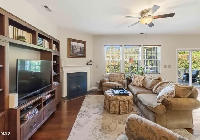 Photo 2 of Sale Pending at 7404 Bedford Ridge Dr, Apex, NC 27539 | MLS# 10171614 | Listing updated on 2026-08-29